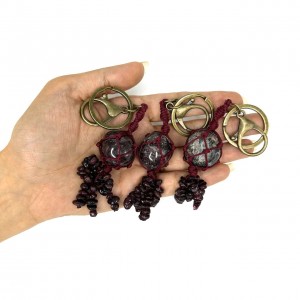 جاکلیدی گارنت سرخ آویزدار