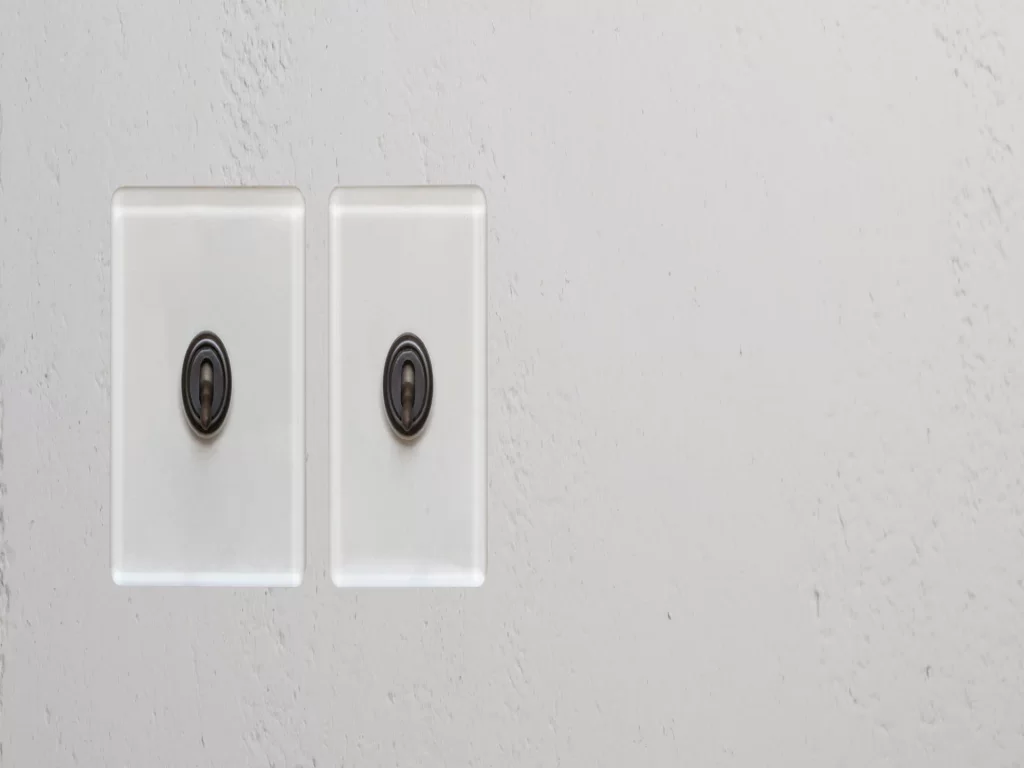 کلید و پریز لوکس و لاکچری در اراک