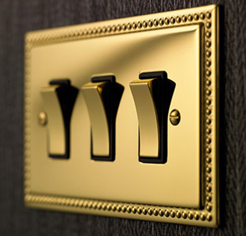 کلید و پریز لوکس و لاکچری در شهرکرد