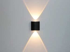 چراغ دکوراتیو قطاری IP65 دو طرفه 2 وات المینیوم