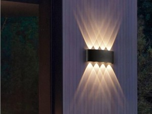 چراغ دکوراتیو قطاری دوطرفه 8 وات ABS