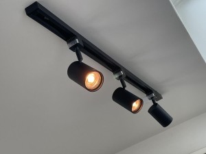 آموزش نحوه نصب چراغ ریلی