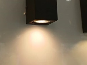چراغ دیواری یک طرفه دکوراتیو هالوژن خور