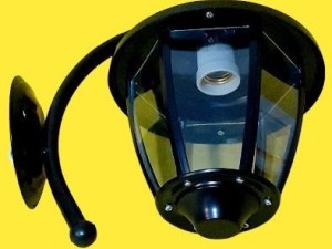 چراغ حیاطی دیواری فلزی مدل W-1KC