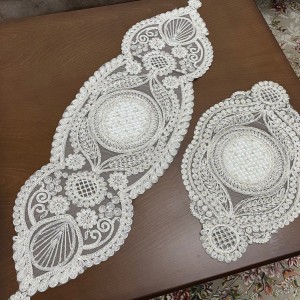 رومیزی دانتل وارداتی (رنگ شیری)
