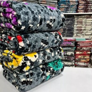 پتو ضخیم تک نفره گل عروس(زمینه طوسی گل ابی)
