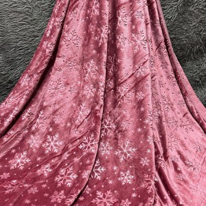 پتو مسافرتی ژله ای دونفره برفی(کالباسی)
