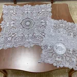 رومیزی دانتل مربع (سه تیکه) طوسی