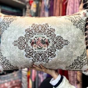 روبالشتی مخمل پورشه (فرشی کرمی)