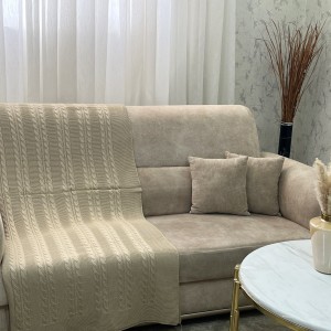 شال مبل مارپیچ نخ ترک (در سه سایز)رنگ کرمی