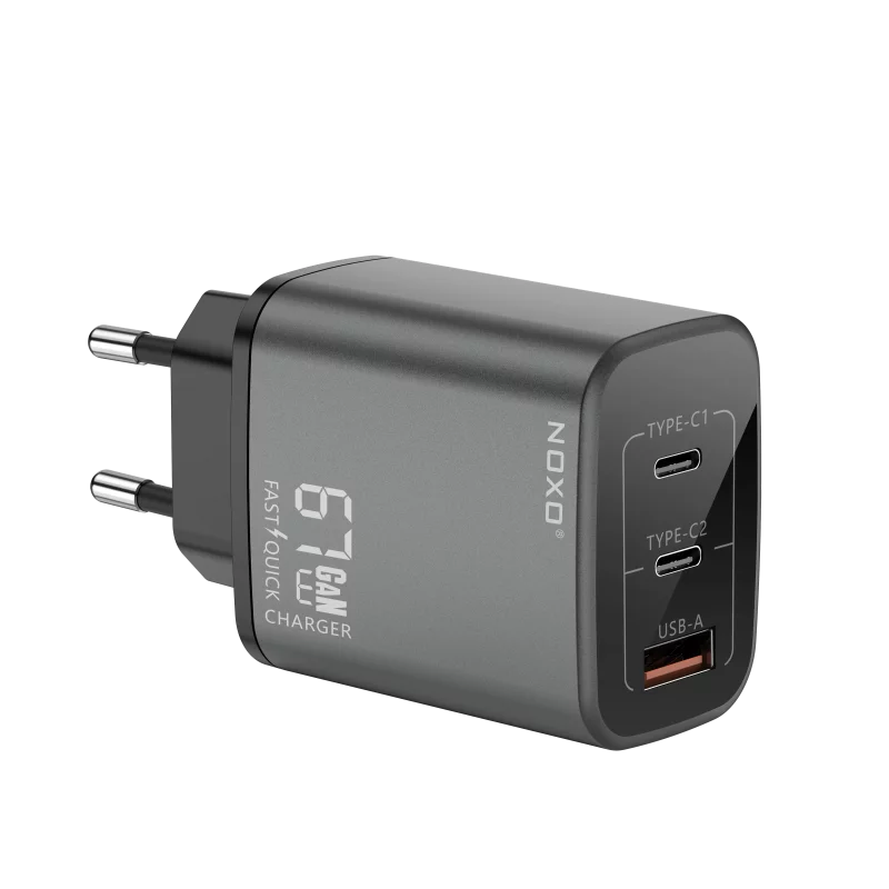 شارژر دیواری ۶۷ وات نوکسو مدل CHN-P-2 با ۳ پورت USB-C و USB-A، پشتیبانی از PD و QC3.0 (EU Pin) و فناوری GaN