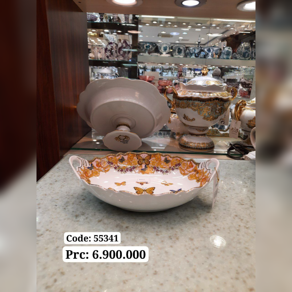 باقلوا خوری طرح پروانه صورتی