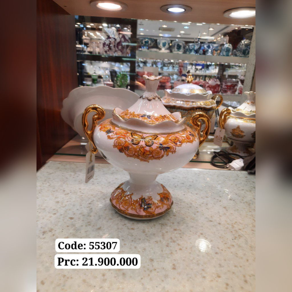 شکلات خوری پایه دار طرح پروانه صورتی