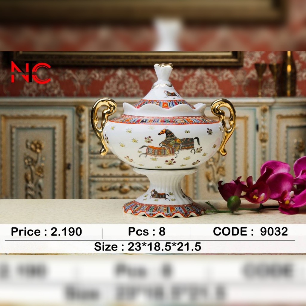 شکلات خوری پایه دار