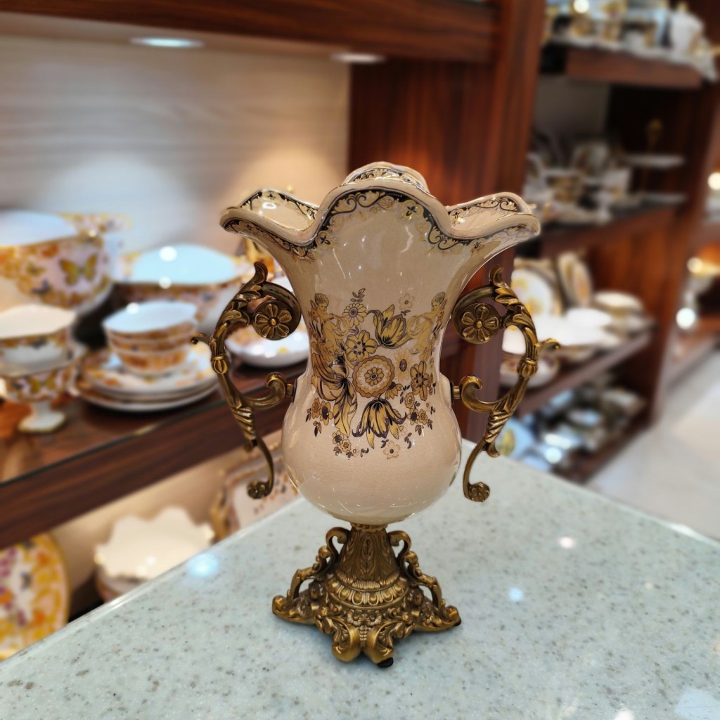 گلدان متوسط دهنه باز زینک 8066