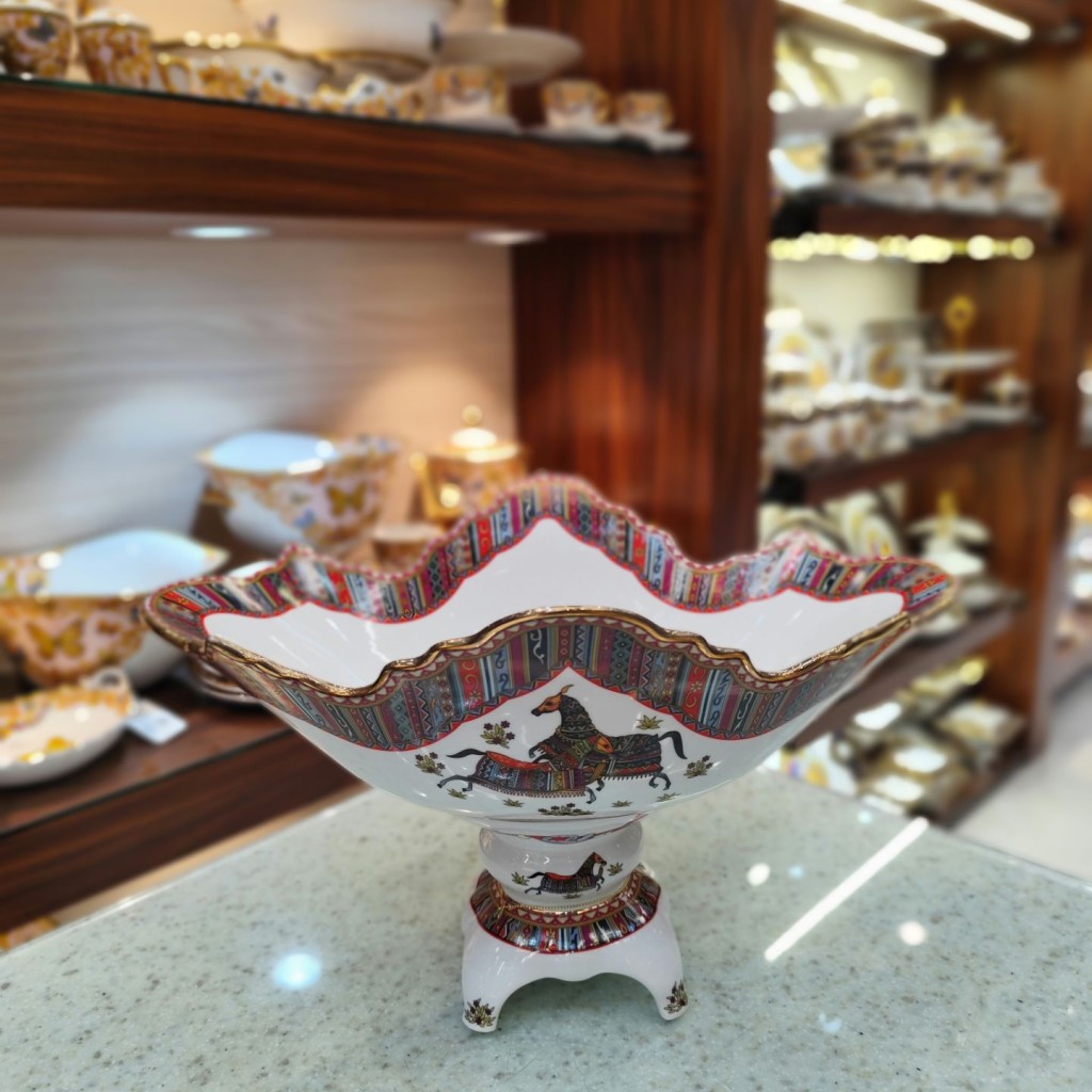 کشکول پایه دار بزرگ طرح هرمس9052