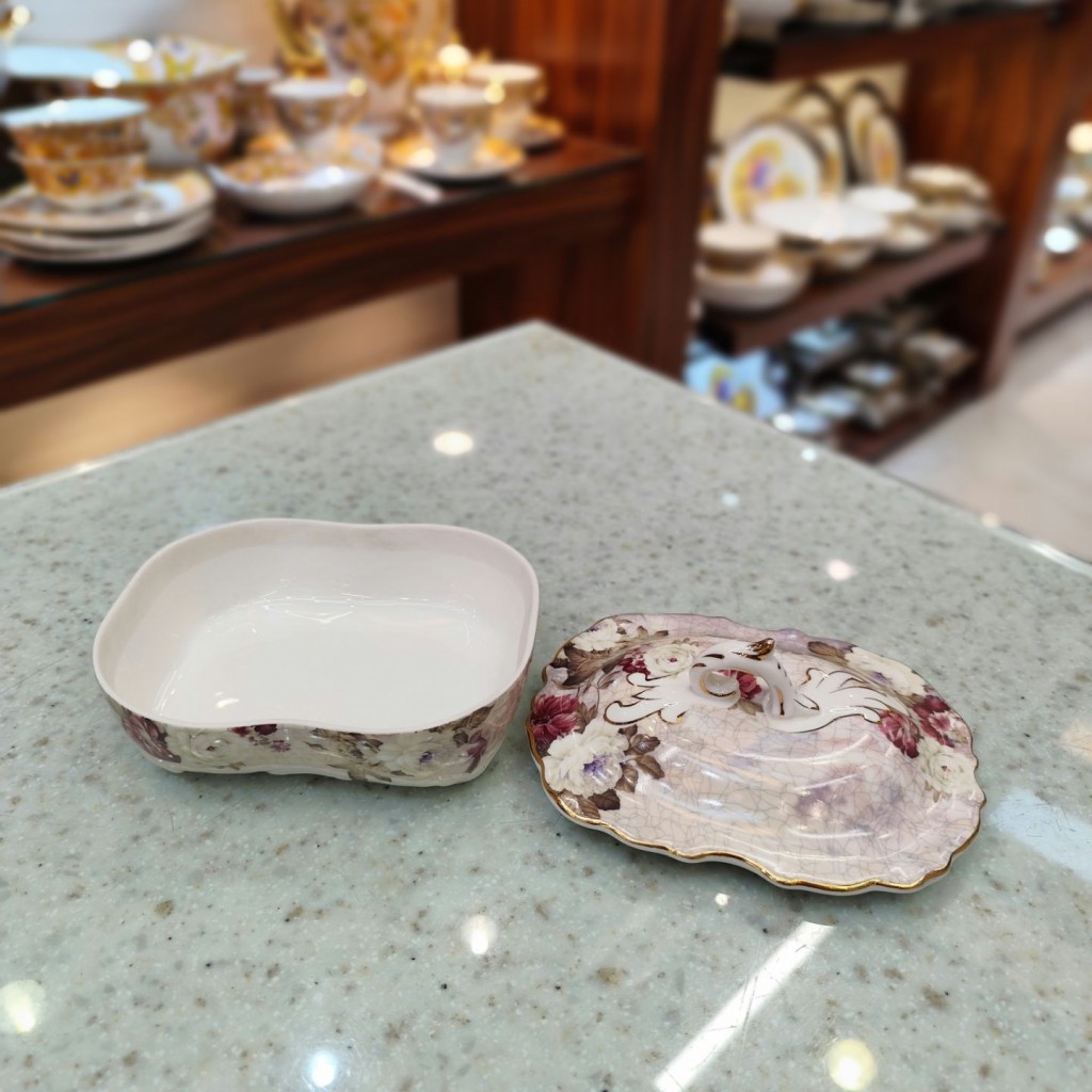 شکلات خوری 4 گوش درب دار لمونژ 4013