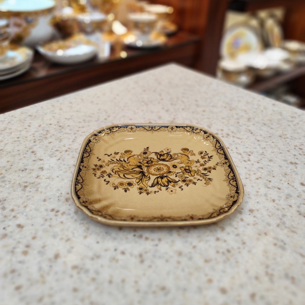 پیش دستی میوه خوری زینک 8082