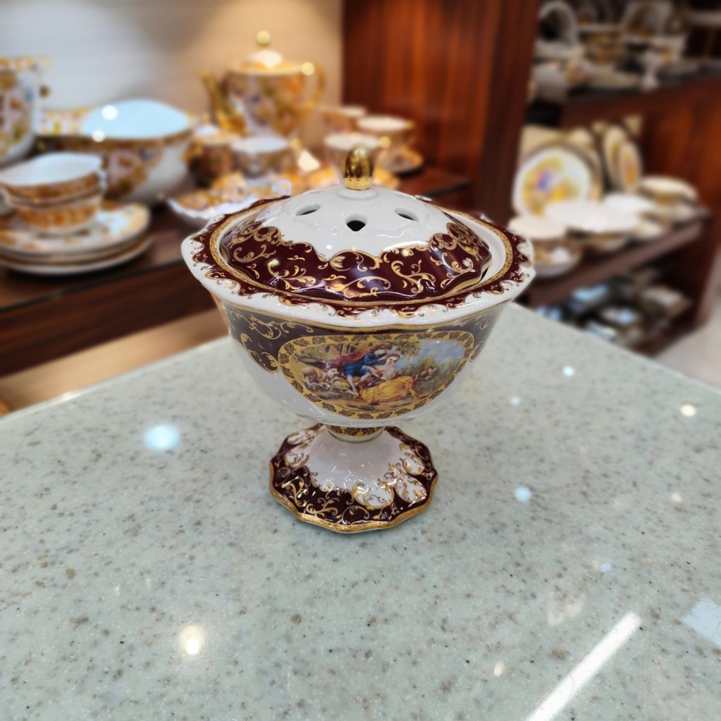 شکلات خوری پایدارلیلی مجنون زرشکی6071