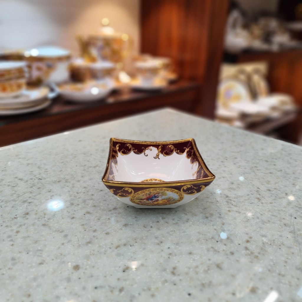 پیاله آجیل خوری چهارگوش لیلی مجنون زرشکی6061