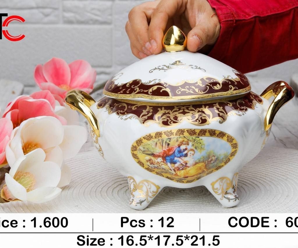 شکلات خوری گرددربدارلیلی مجنون زرشکی6033