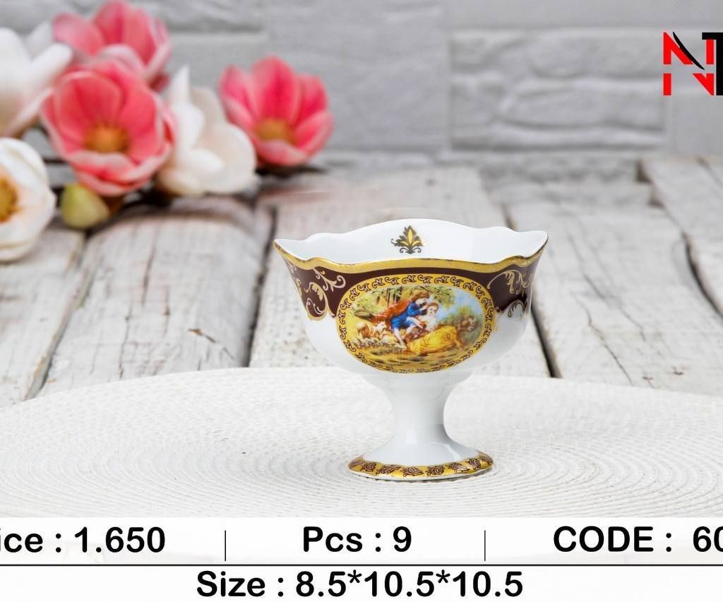 بستنی خوری لیلی مجنون زرشکی6036