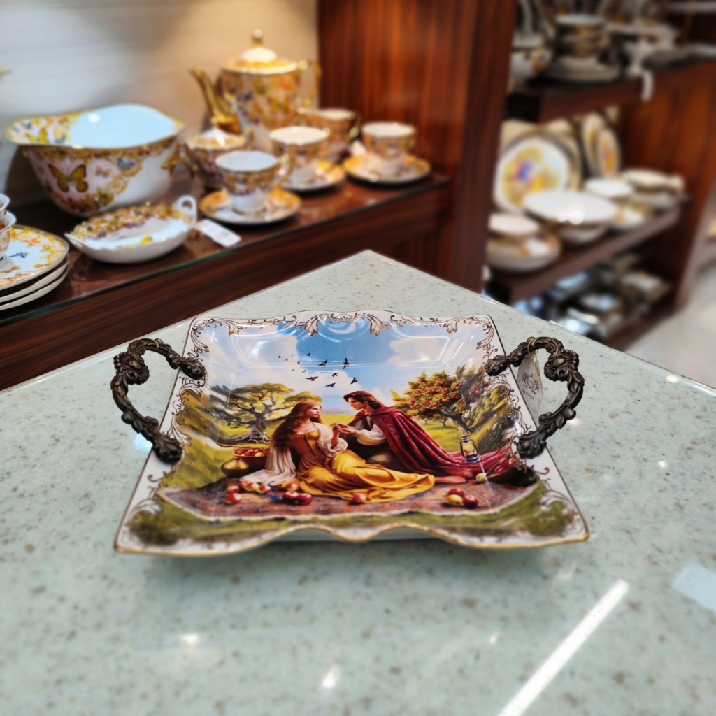 شیرینی خوری مربع کوچک طرح ادم وحوا3085