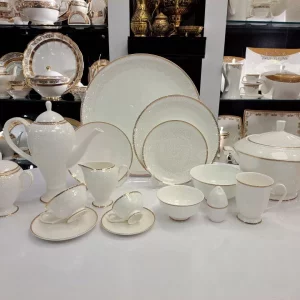 خرید جهیزیه عروس ۱۴۰۴؛ لیست کامل و ضروری لوازم آشپزخانه و سرویس چینی