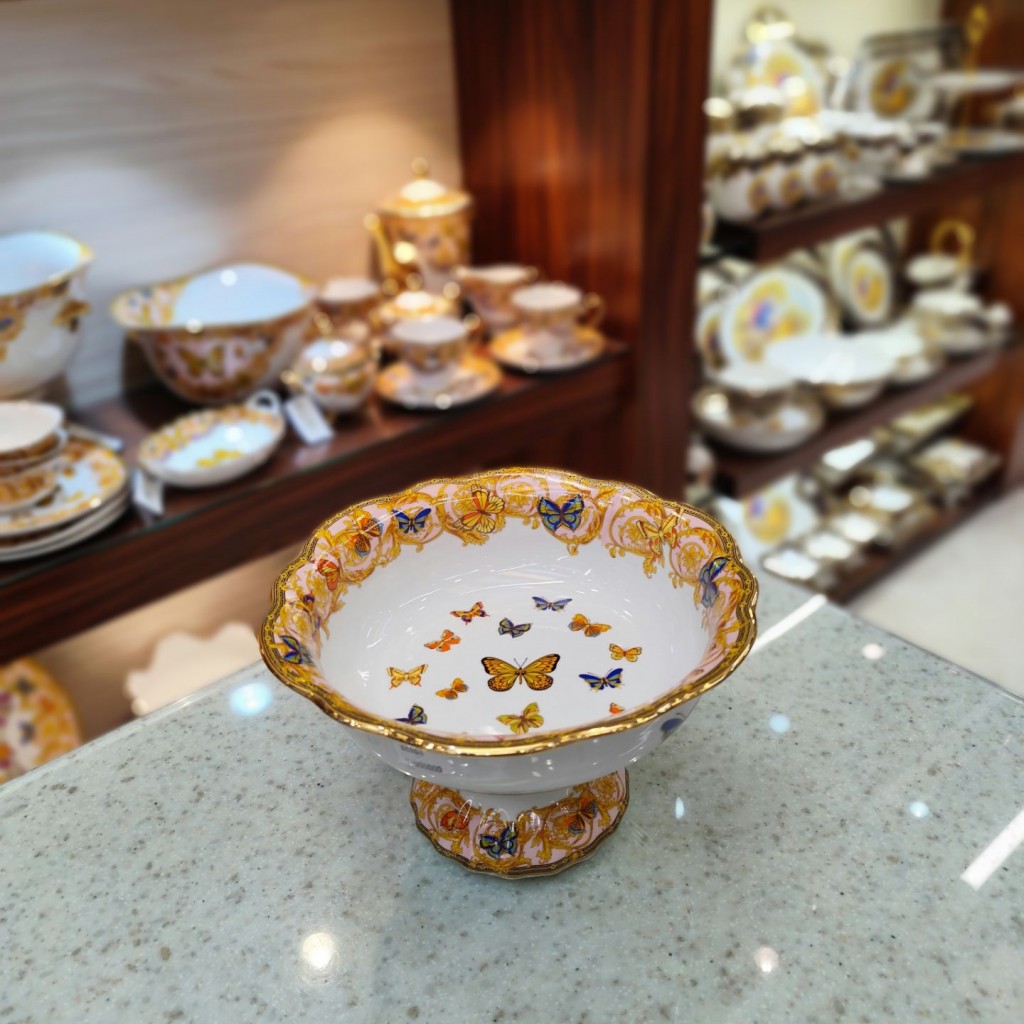 میوه خوری پایه دار