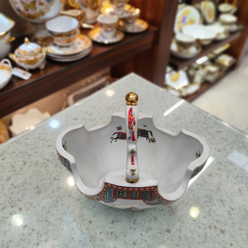 شکلات خوری دسته دار