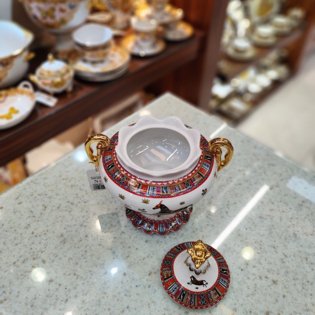 شکلات خوری پایه دار