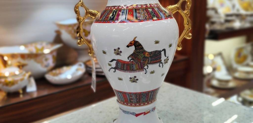 گلدان چینی انتخابی به یاد ماندنی