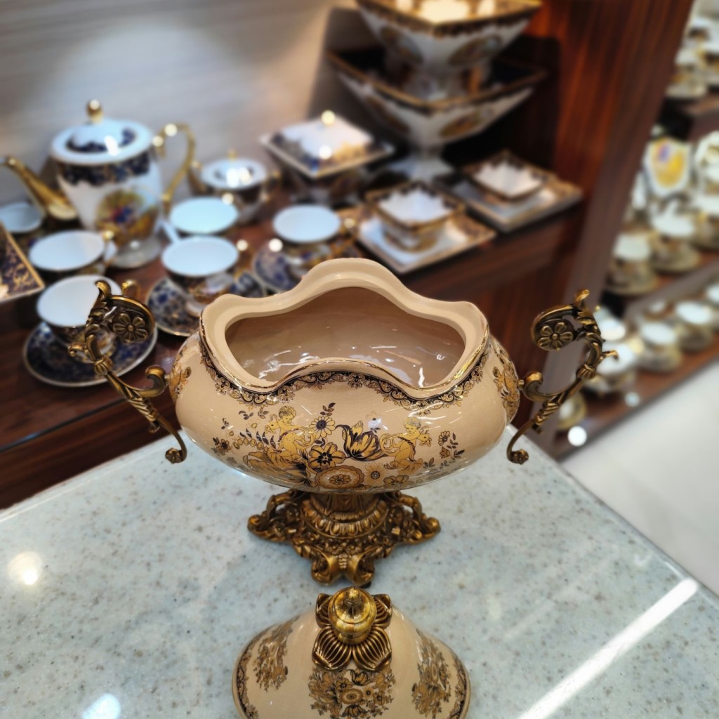 شکلات خوری دربدارطرح زینک8084