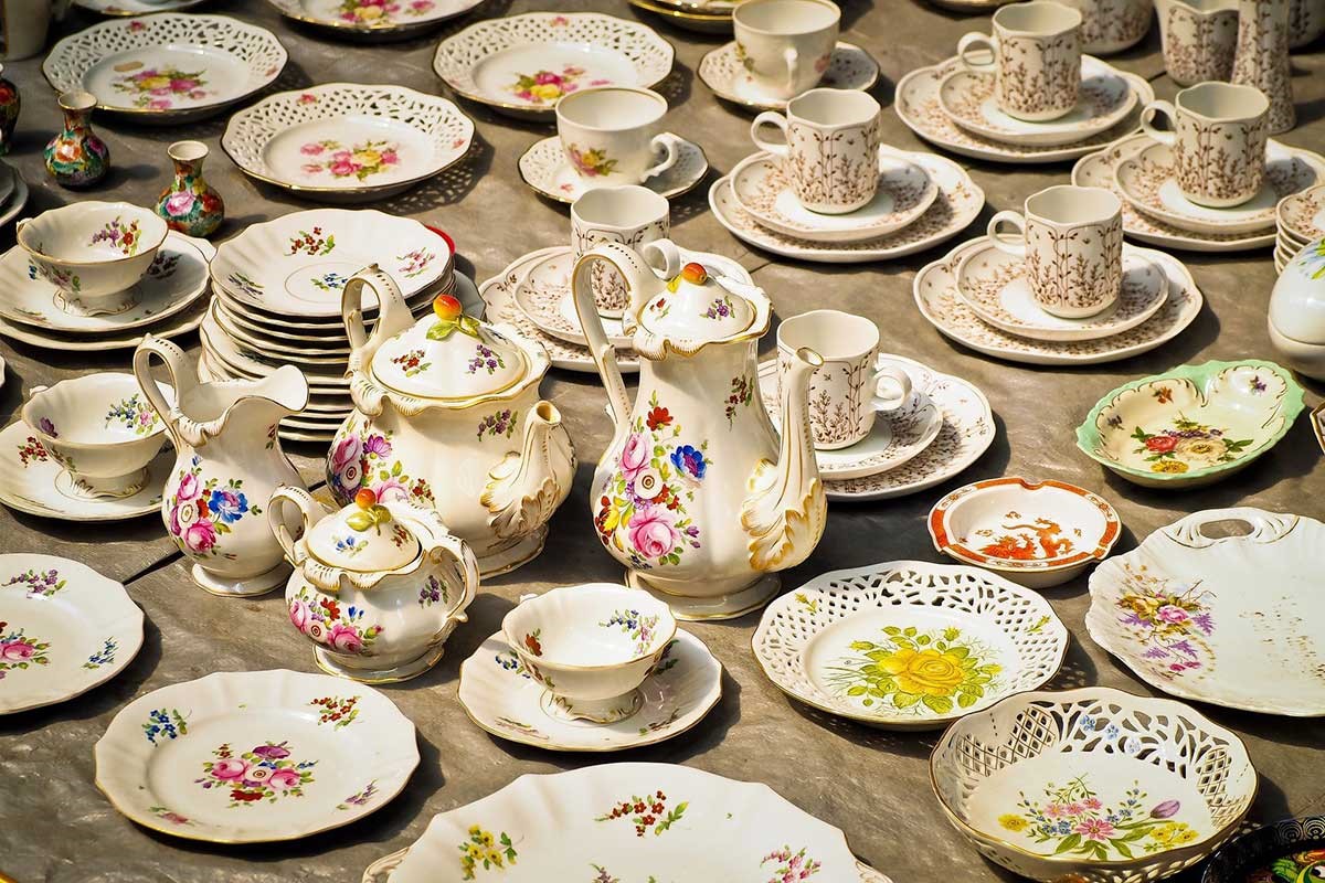 سرویس غذاخوری گلدار