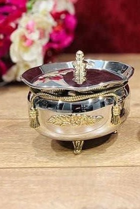 شکلات خوری بزرگ دربدار استیل برنج82131