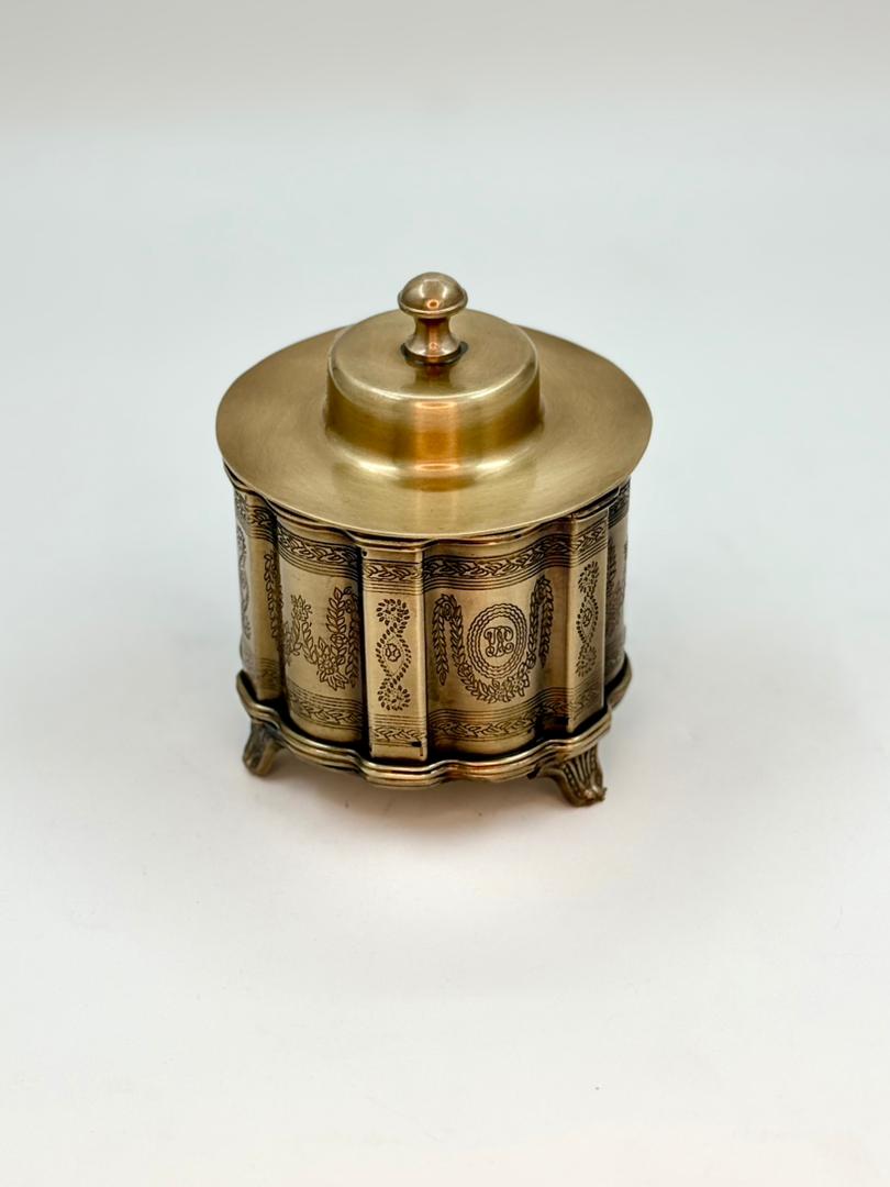 شکلات خوری کلاسیک23486