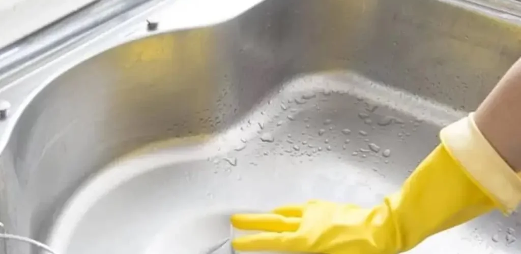 سینک استیل را چگونه تمیز کنیم؟