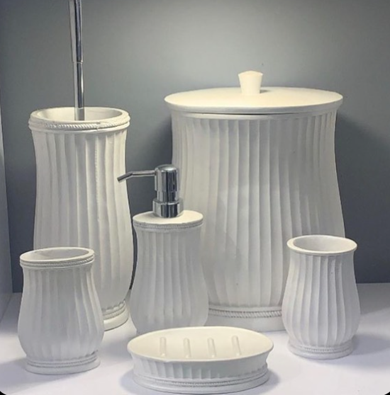 ست  اکسسوری 5 پارچه سرویس بهداشتی لاکچری سفید کلاسیک