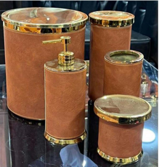 ست 5 پارچه اکسسوری سرویس بهداشتی چرمی بادبزنی فیدار