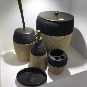 ست اکسسوری 5 پارچه سرویس بهداشتی کلاسیک کرم و مشکی  آذین