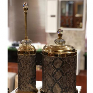 سطل و برس سرویس بهداشتی چرم پوست ماری فیدار