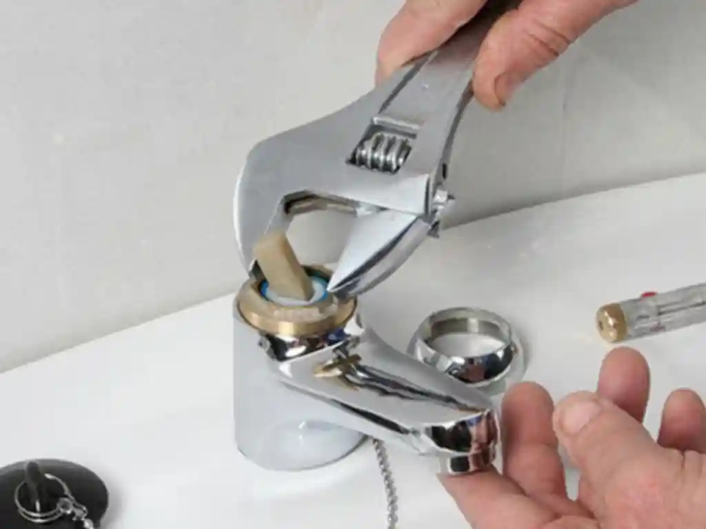 علت چكه كردن شيرآلات اهرمی