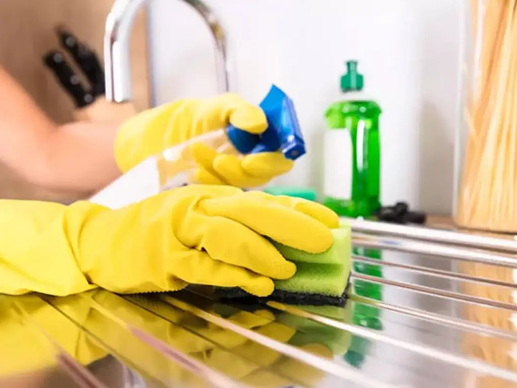 سینک استیل را چگونه تمیز کنیم؟