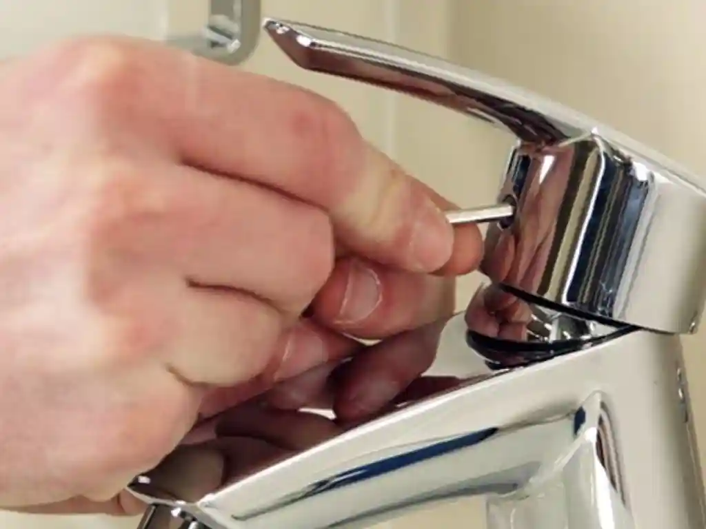 چرا شیرآلات اهرمی هرز می شوند؟