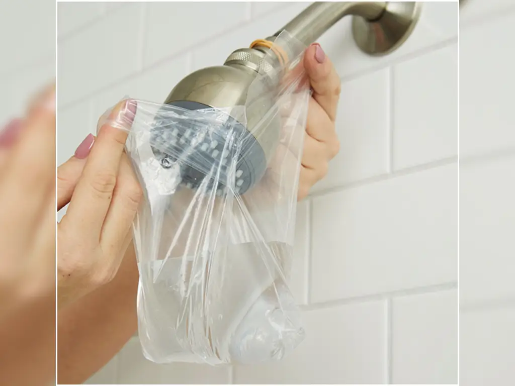 تمیز کردن رسوبات سر دوش