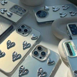 قاب ایفون  فلزی قلب