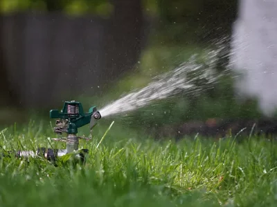 فروش لوازم و تجهیزات و اتصالات بارانی در اصفهان