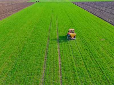 قطره چکان آبیاری قطره ای