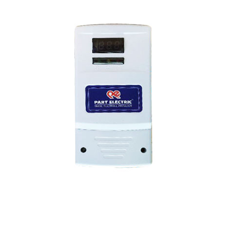محافظ ولتاژ ورودی پارت الکتریک مدل 5137 - 30آمپر 6500 وات