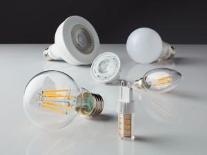 بررسی لامپ های موجود در بازار